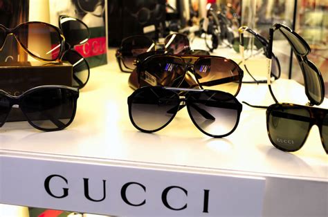 luxury sunglasses brands list.